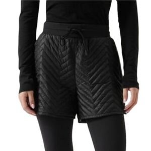 Athleta Women 12 Large Apres Ski Quilted Puffer Shorts Black NWT